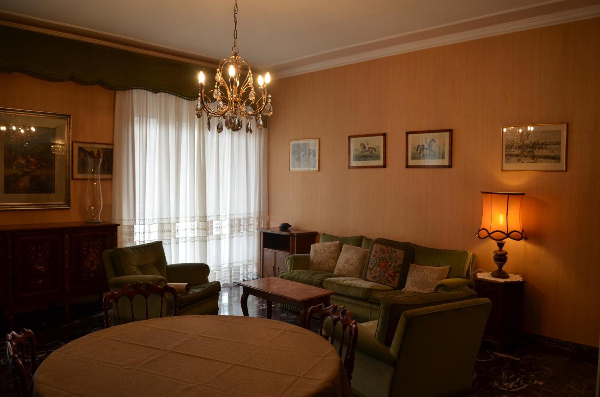 Apartmán Eleganza Vicino Al Centro Di Torino Exteriér fotografie
